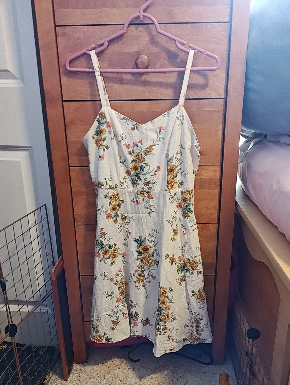 Floral dress with Spaghetti Straps - Cream Floral